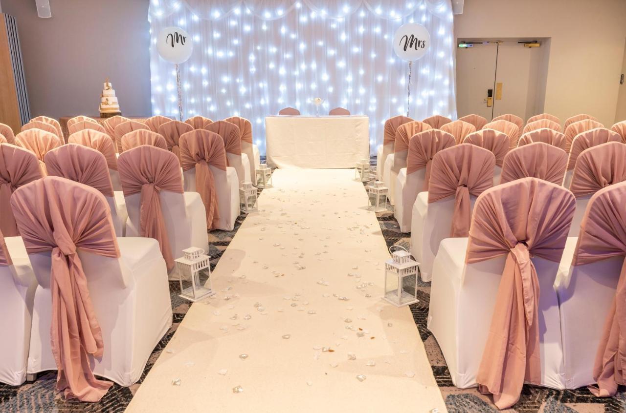 Holiday Inn Birmingham M6, Jct7 By Ihg Ngoại thất bức ảnh